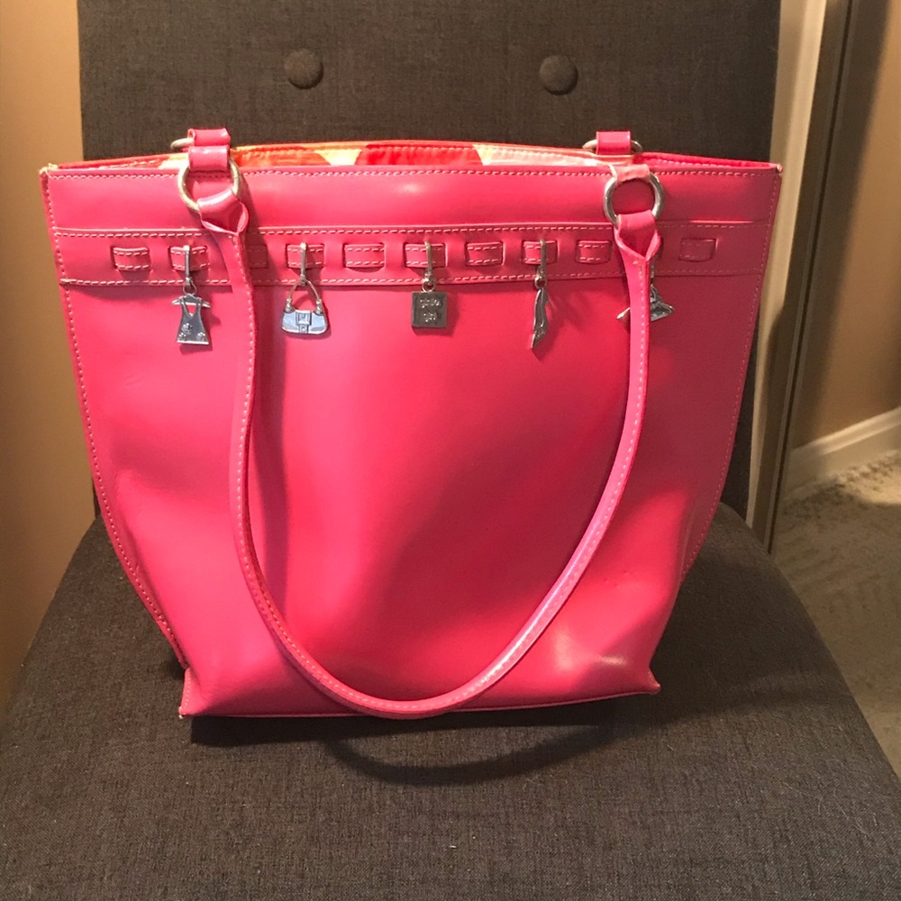 Pink leather purse